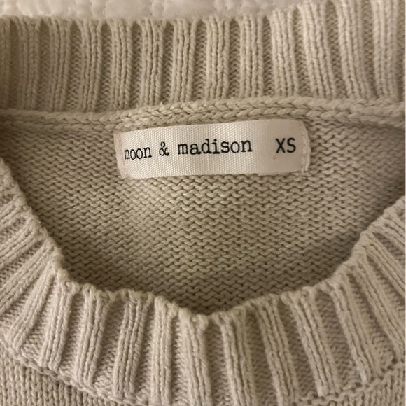 Sunday Funday Women's Sweater - Cream - Picture 8 of 9